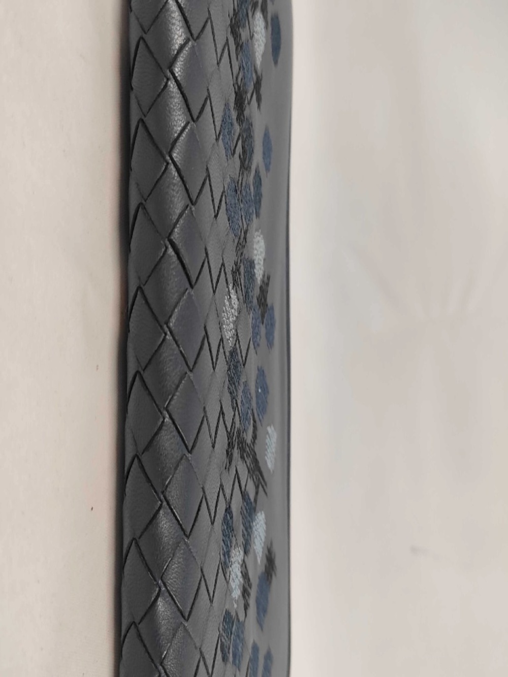 Bottega Veneta Blue Intrecciato Leather Zip Around Wallet - Picture 3 of 8